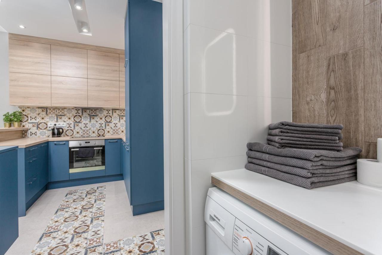 Chill Apartments Warsaw Airport Bagian luar foto