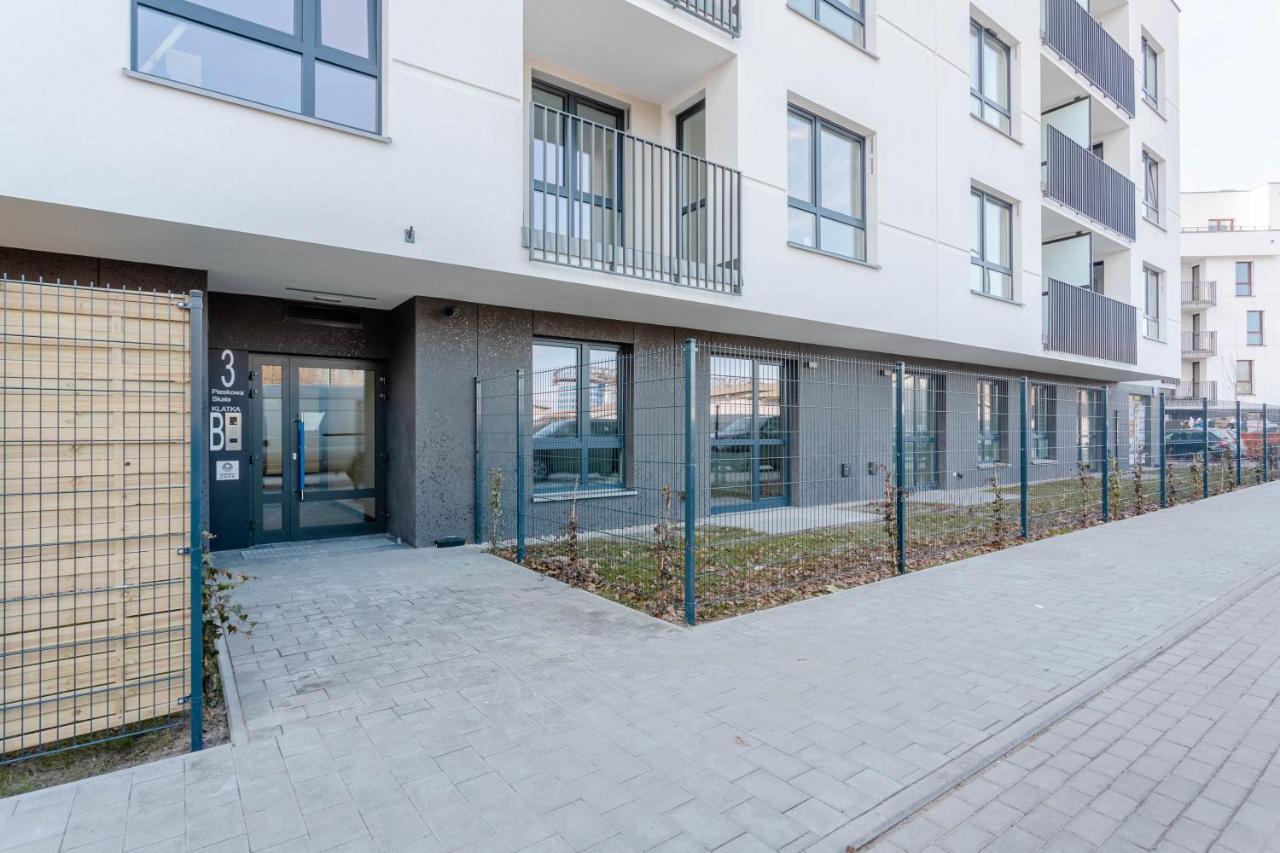 Chill Apartments Warsaw Airport Bagian luar foto