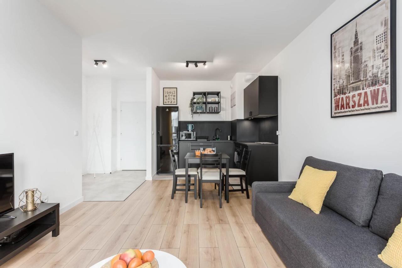 Chill Apartments Warsaw Airport Bagian luar foto