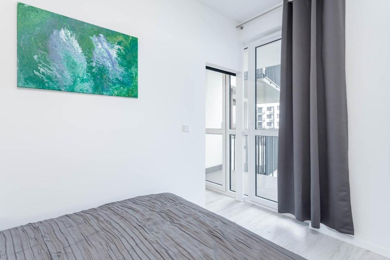 Chill Apartments Warsaw Airport Bagian luar foto